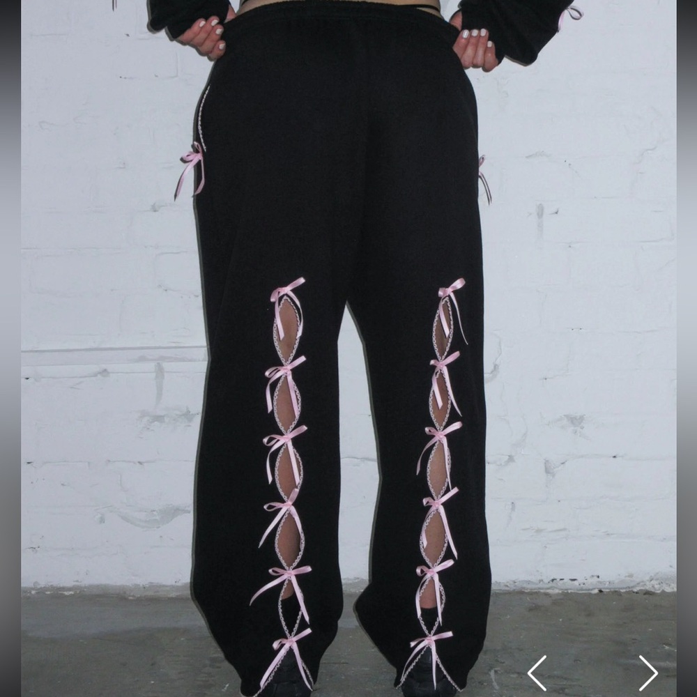 Named Collective “Princess Ribbon Sweatpants in Black”